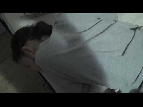 ❤️ Fucked một người yêu trong khi cô ấy đang ngủ sd ❌ Video sex tại chúng tôi